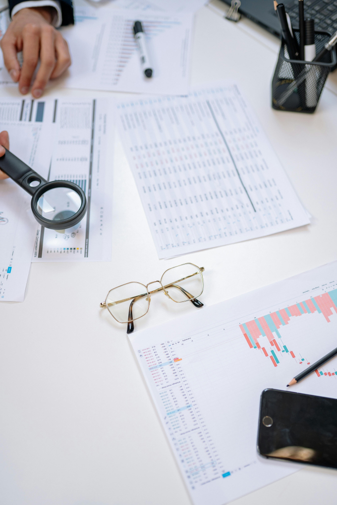 1756365811913436.jpg pexels-yankrukov-7691731 (2).jpg